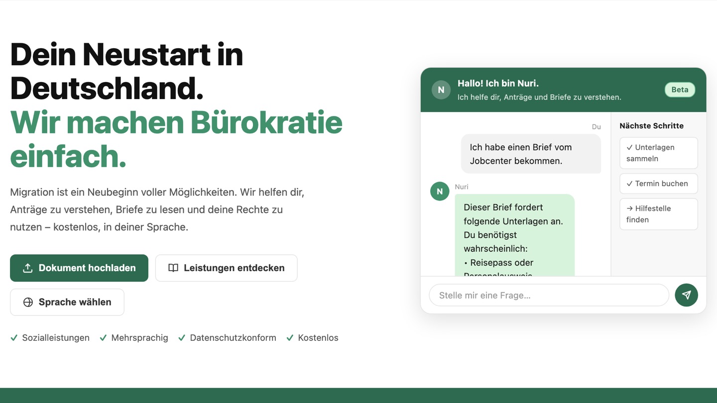 The Belong home page: the headline "Dein Neustart in Deutschland. Wir machen Bürokratie einfach." next to a chat window explaining a letter from the job centre.